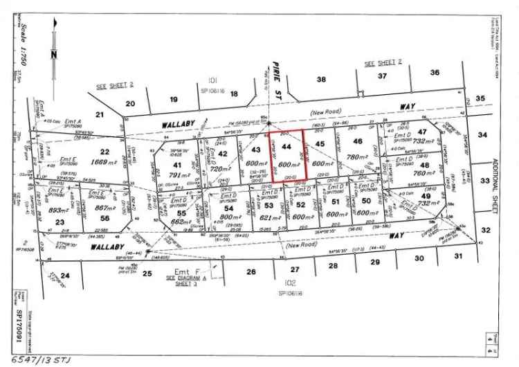 600m2 sloping lot with established trees