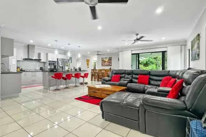 House For Sale , Redlynch, Queensland