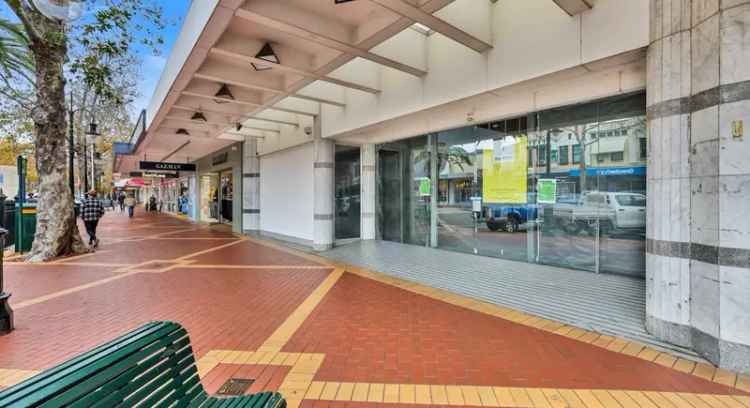 Rent Office or Retail Commercial Property in CBD with Great Features