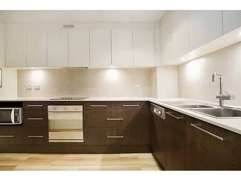 Broughton House | Renovated Historic Furnished Two Bedroom Apartment