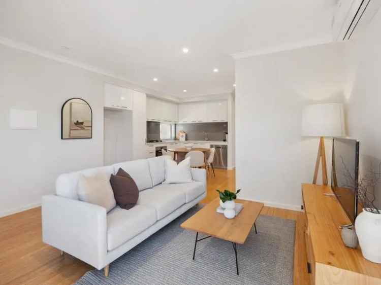 Modern 2-Bedroom Apartment in Mount Hawthorn