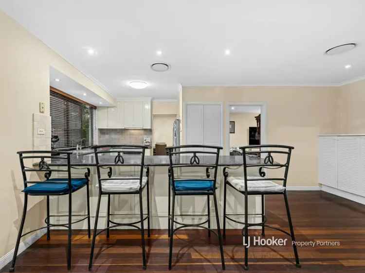 House For Sale in 15, Angophora Street, Brisbane City, Queensland