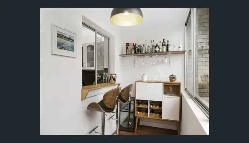 Lease Apartment Beachside Coogee with Sunlit Interiors and Modern Kitchen