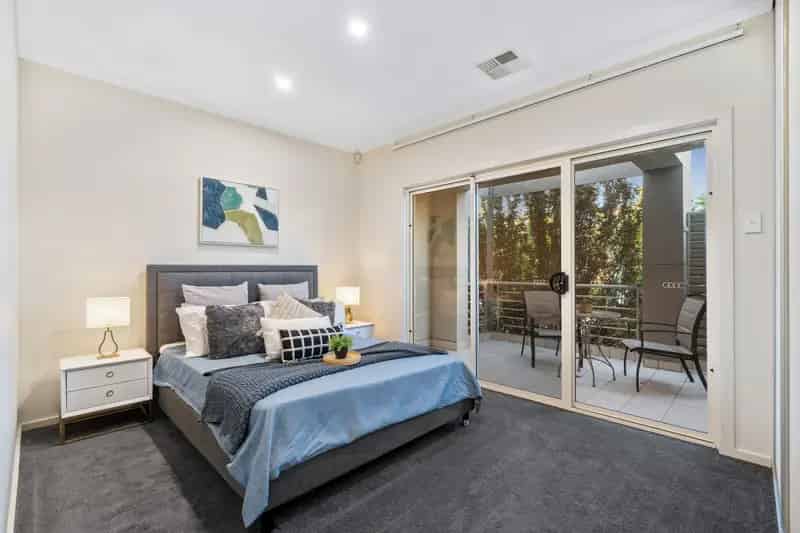 3 rooms house of 113 m² in Adelaide
