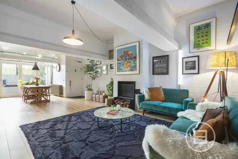 Apartment For Sale , Melbourne, Victoria
