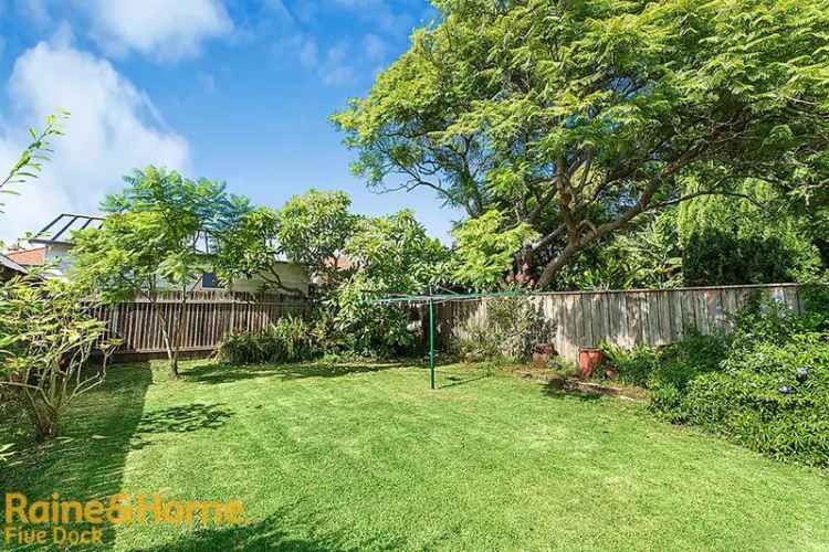 House For Rent in Sydney, New South Wales