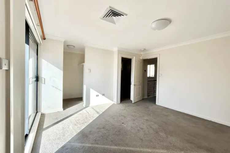 5 Bedroom House Homebush Sydney 424m2 Pool High End Kitchen