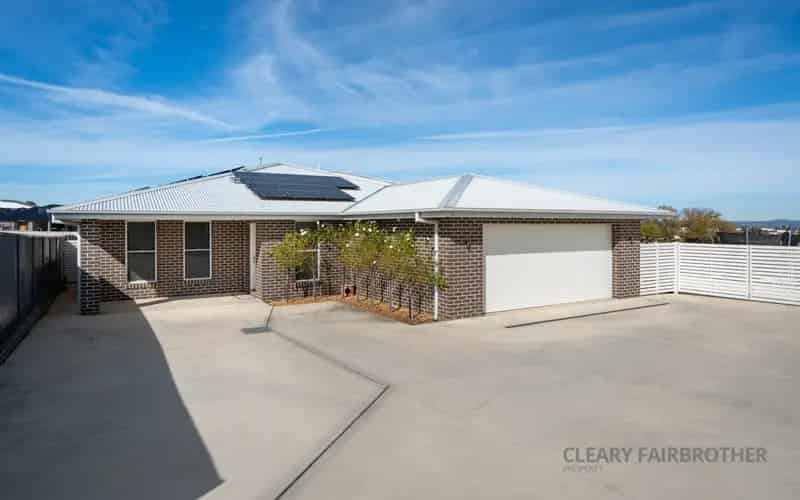 House For Rent , 8, Alluvial Place, Bathurst, New South Wales