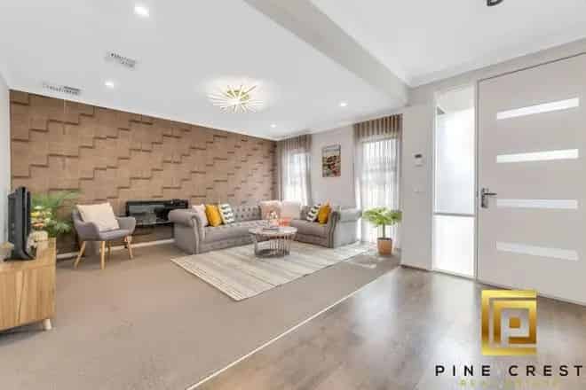 House For Sale , 90, Fields Street, Melbourne, Victoria