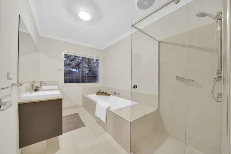 House For Sale in Melbourne, Victoria