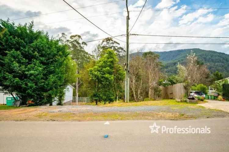 VENDOR SAYS SELL!!!!!!! WONDERFUL VACANT LAND, CLOSE TO YARRA RIVER