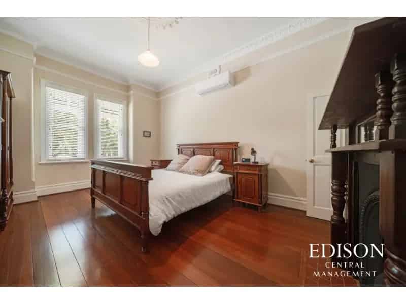 Charming Fully Furnished Federation-Style 3X2 Home