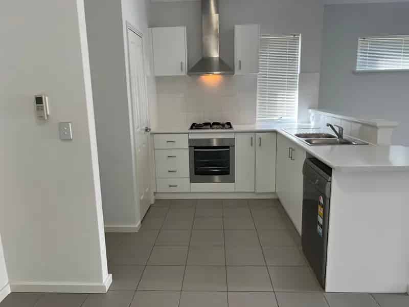 Buy villa in Waikiki with guaranteed rental income
