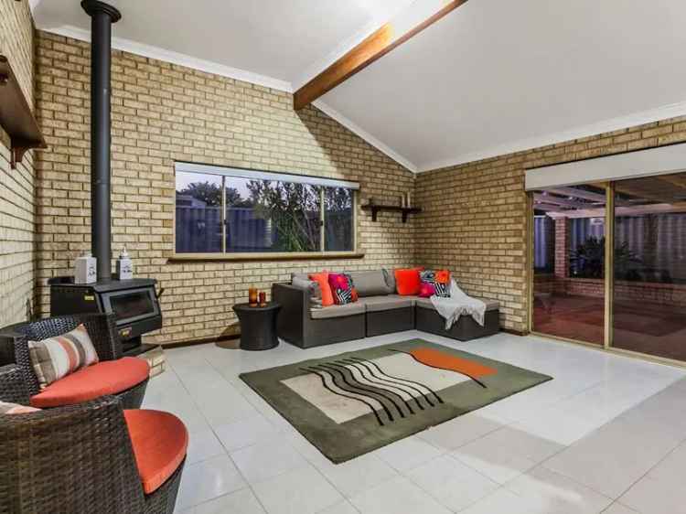 House For Rent in City of Melville, Western Australia