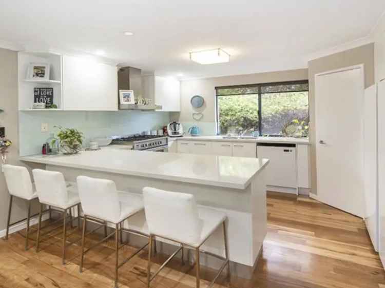 House For Sale in Busselton, Western Australia