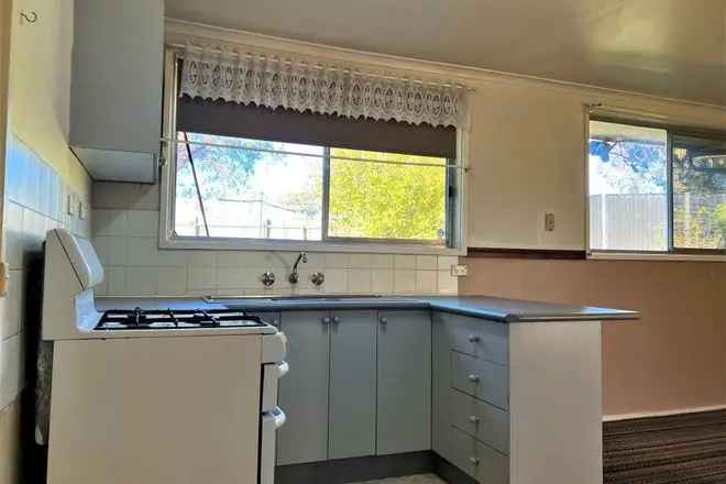 House For Rent in Bathurst, New South Wales