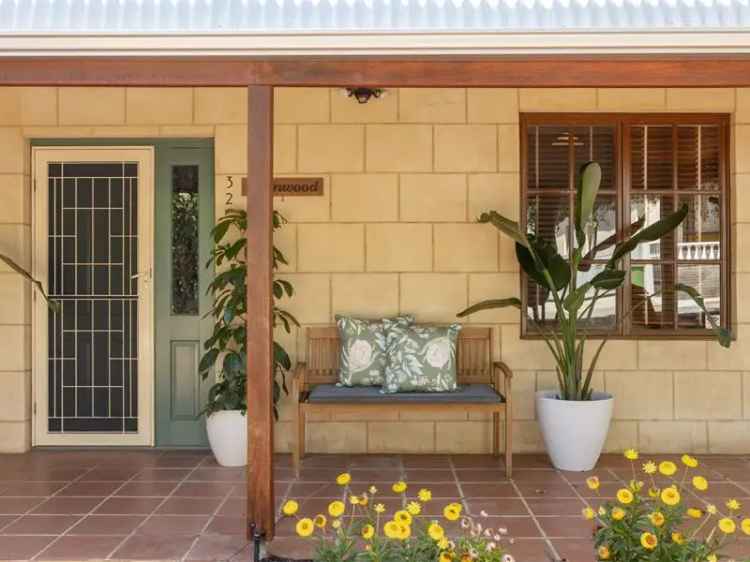  For Sale in 32, Lilly Street, Fremantle, Western Australia