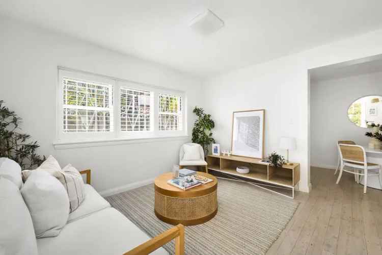 Manly Apartment For Sale - Updated Character Apartment near Beach