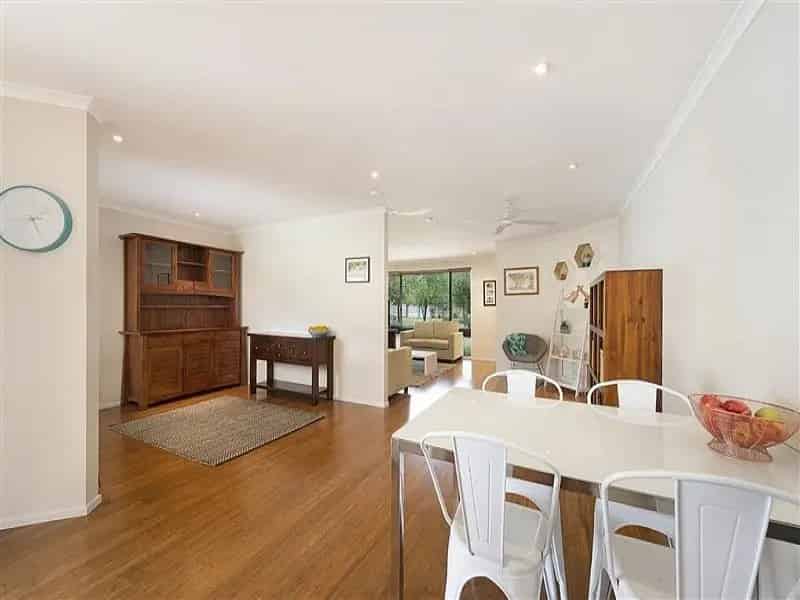 Lease Modern Home in Bligh Park with Pool and Air Conditioning