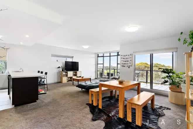 Apartment For Sale , Melbourne, Victoria