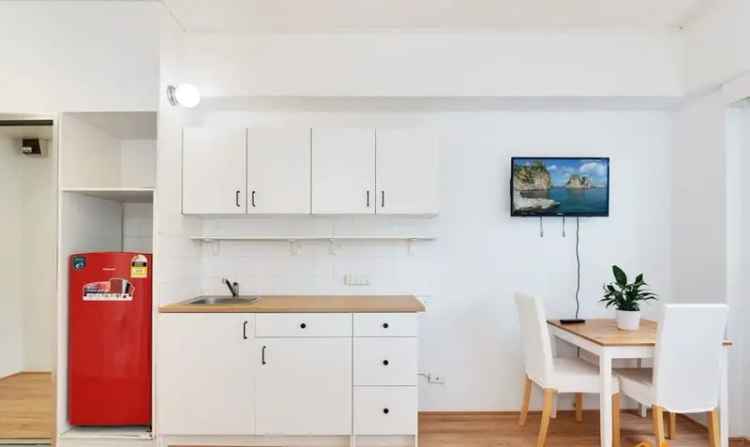 127m² Furnished Studio Apartment near Artarmon Station