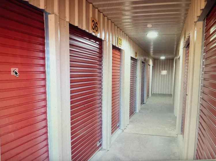 SELF STORAGE, FREEHOLD, UNDER MANAGEMENT