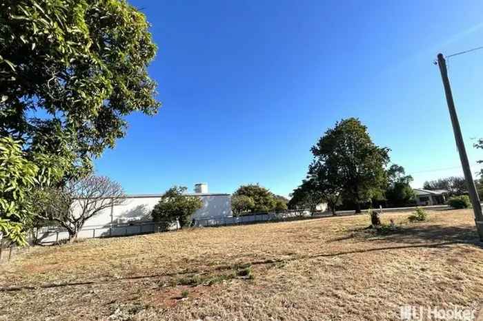 Land For Sale in Clermont, Queensland