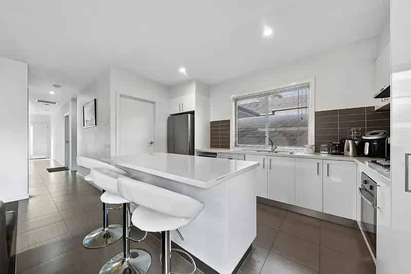 2 rooms apartment of 224 m² in Melbourne