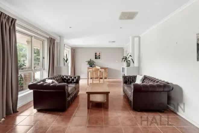 House For Sale , District of Gungahlin, Australian Capital Territory