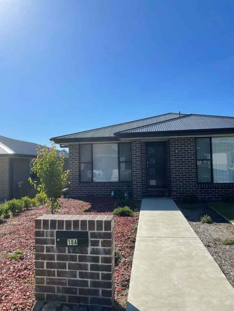 House For Rent in Goulburn, New South Wales