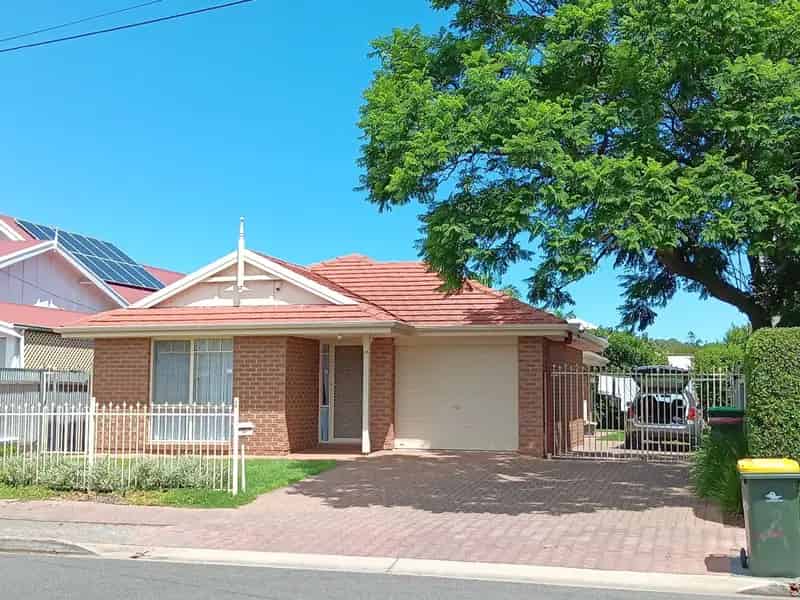 3A Yarmouth Street, South Brighton SA 5048 - House For Lease