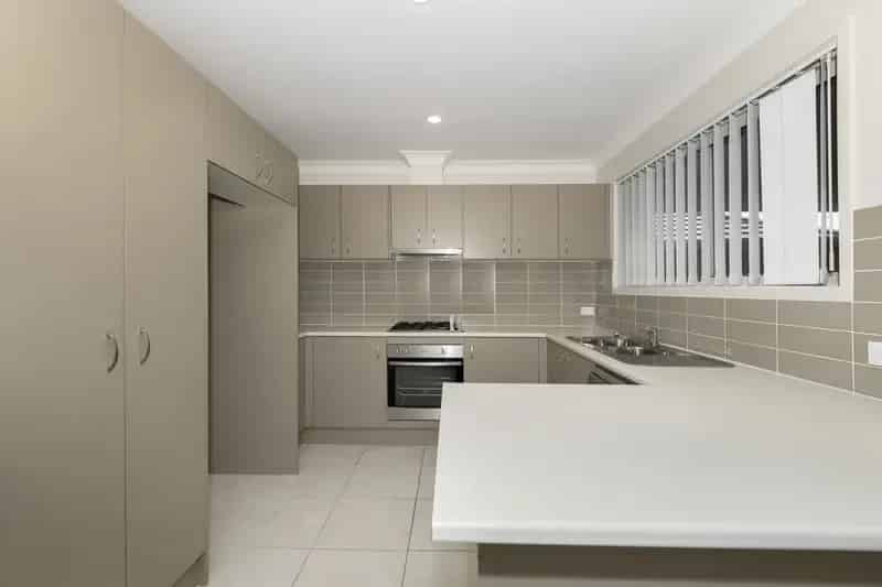 Real Estate For Lease - 12 Moffitt Place - Morisset , NSW