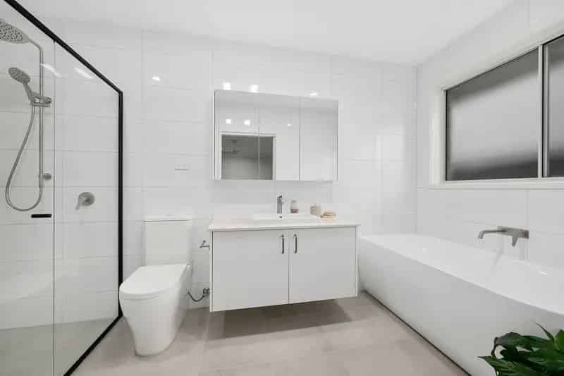 New build & Income Potential in Premium Bush-Facing Location