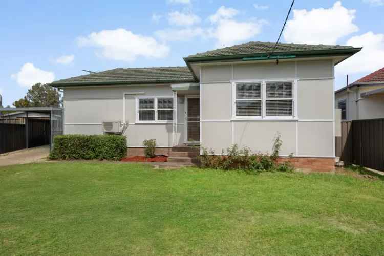 Newly Renovated 3-Bedroom House in Sydney