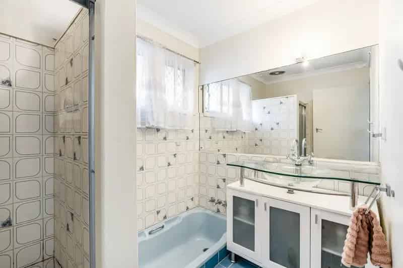 Invest or Build Dream Home in Broadbeach Waters with Pool