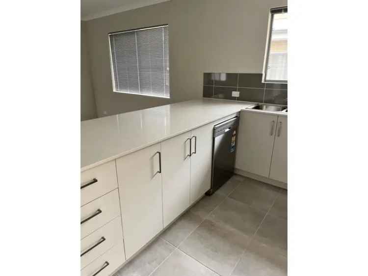 House For Rent in City of Gosnells, Western Australia