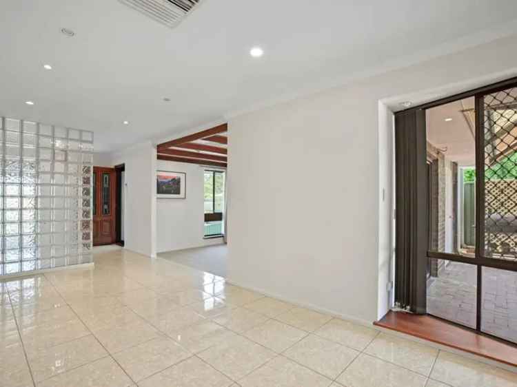 House For Rent in City of Canning, Western Australia