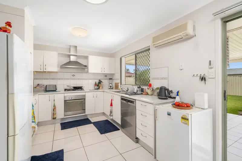 Dual Living Delight: Spacious Family Home with Granny Flat!