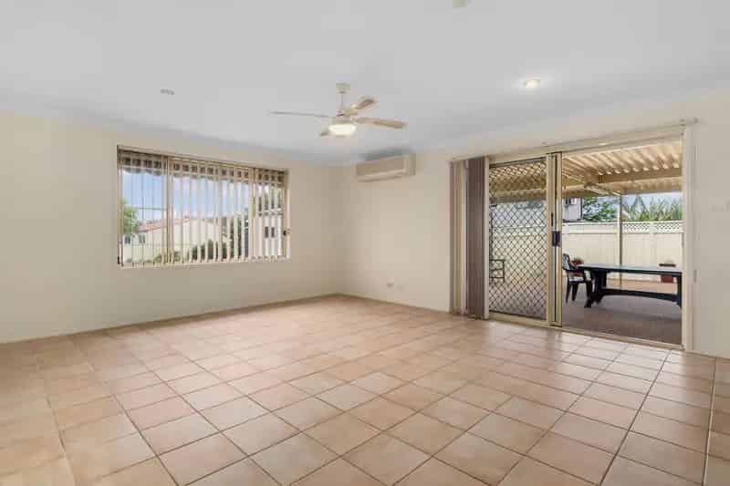 Real Estate For Lease - 43 Bowden Street - Heddon Greta , NSW