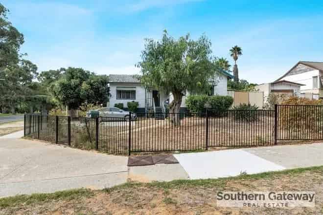 House For Sale , City of Kwinana, Western Australia