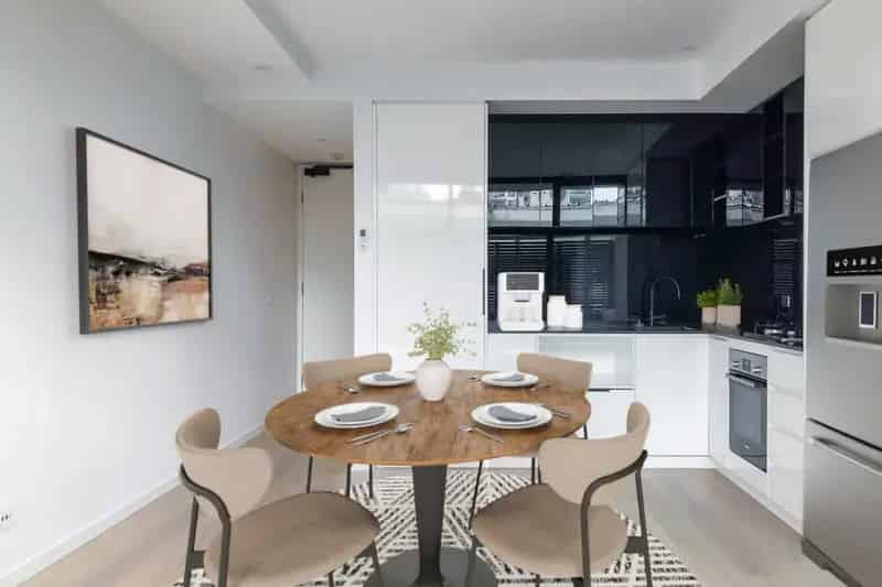 1 room apartment of 170 m² in Melbourne