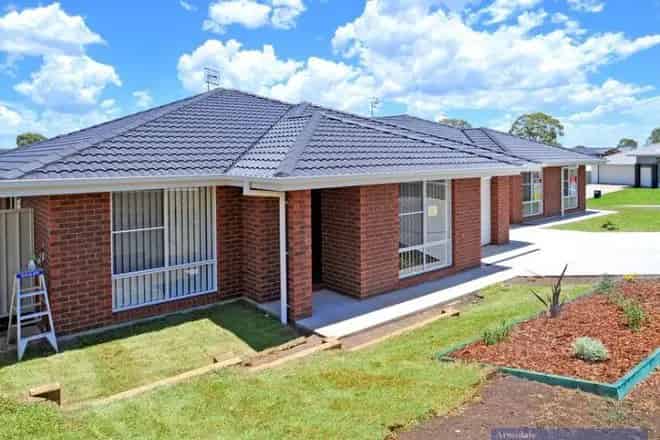 House For Rent , 14, Grandview Crescent, Armidale, New South Wales