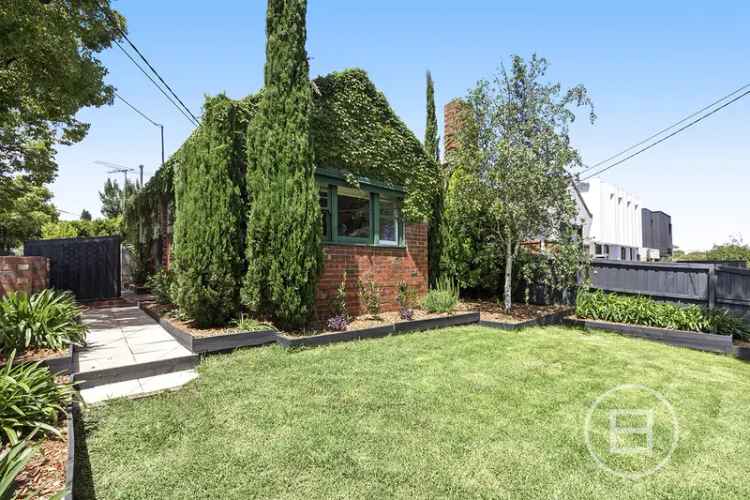 House For Sale in Melbourne, Victoria