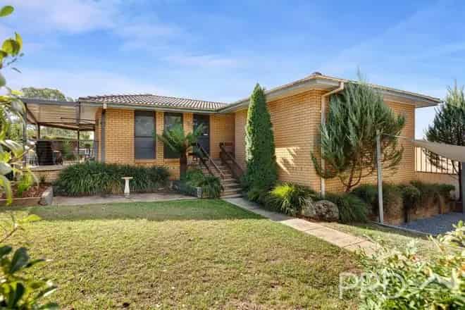 House For Sale , Tumut, New South Wales