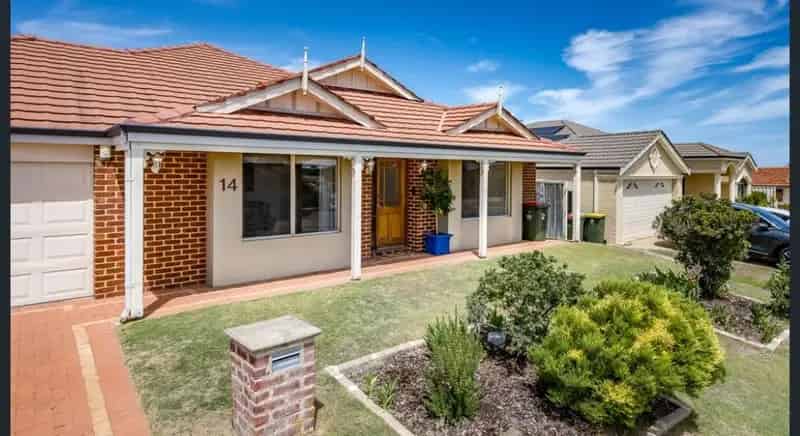 14 Manoora Court, Quinns Rocks WA 6030 - House For Lease