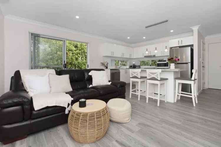 Granny Flat For Lease - 2 Bed - Modern Kitchen - Low Maintenance