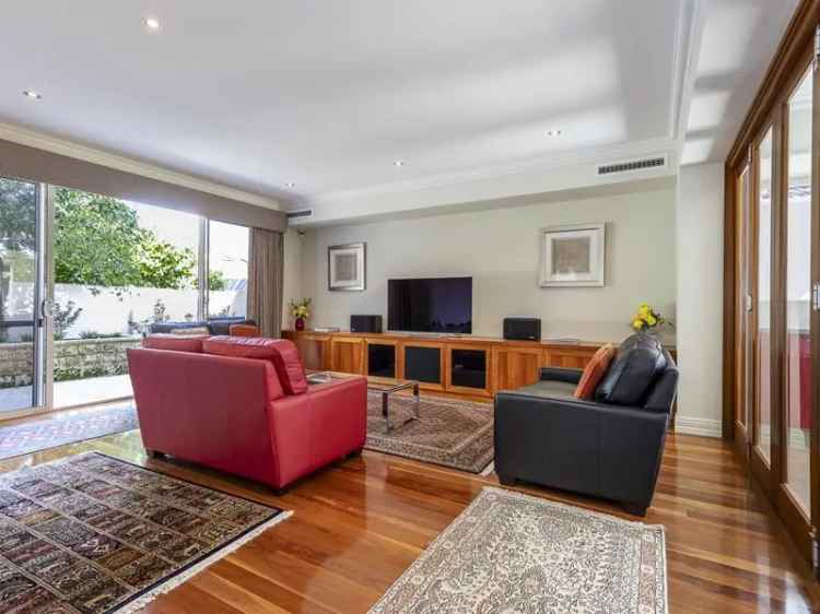 House For Sale in City of Stirling, Western Australia