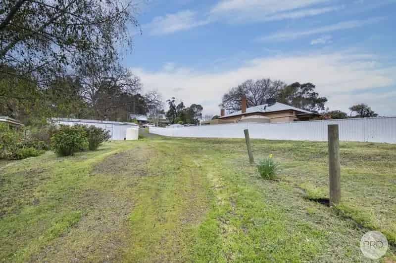 Build on Elevated Block in Creswick with Stunning Views