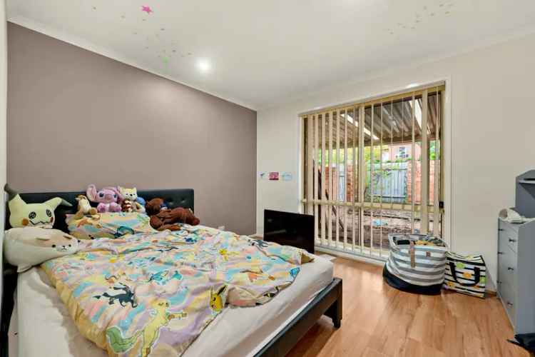 House For Sale in District of Tuggeranong, Australian Capital Territory