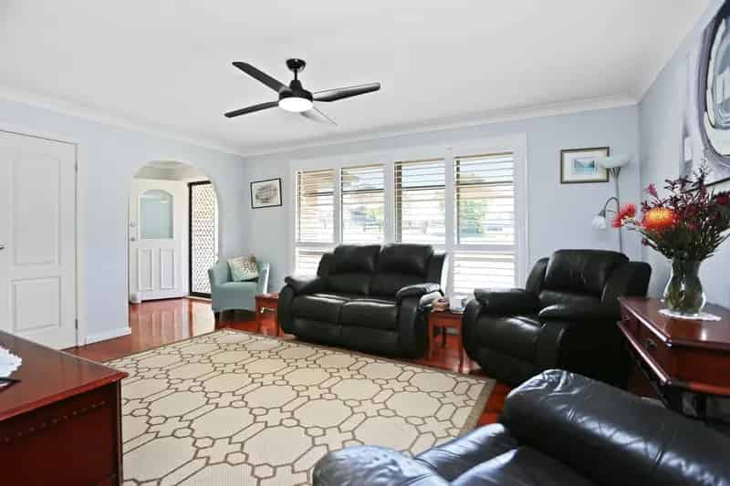 Buy House in Bulahdelah with Spacious Deck and Modern Kitchen